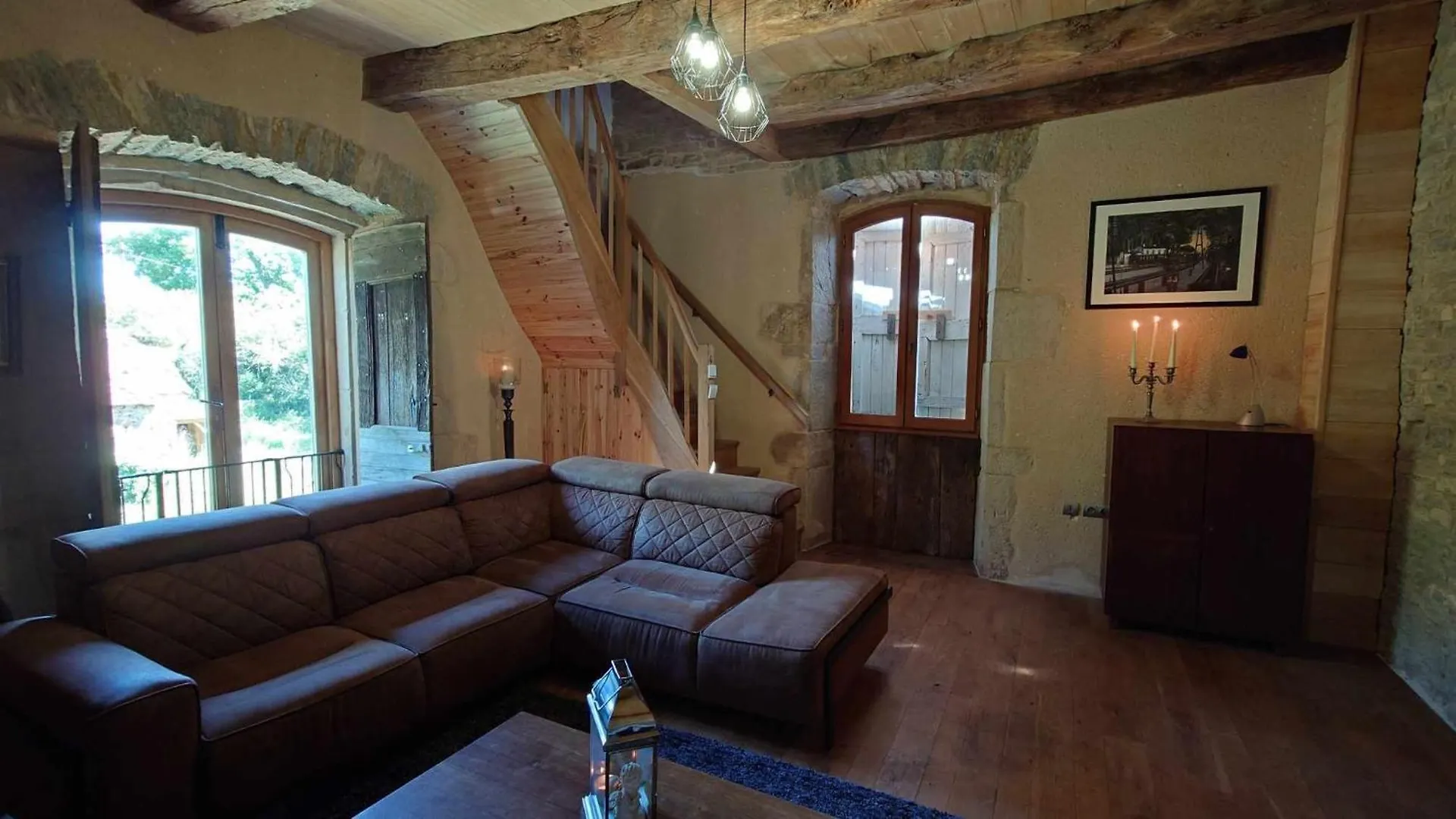 Atypique Maison De Charme Parisot  Holiday home Parisot (Tarn-et-Garonne)