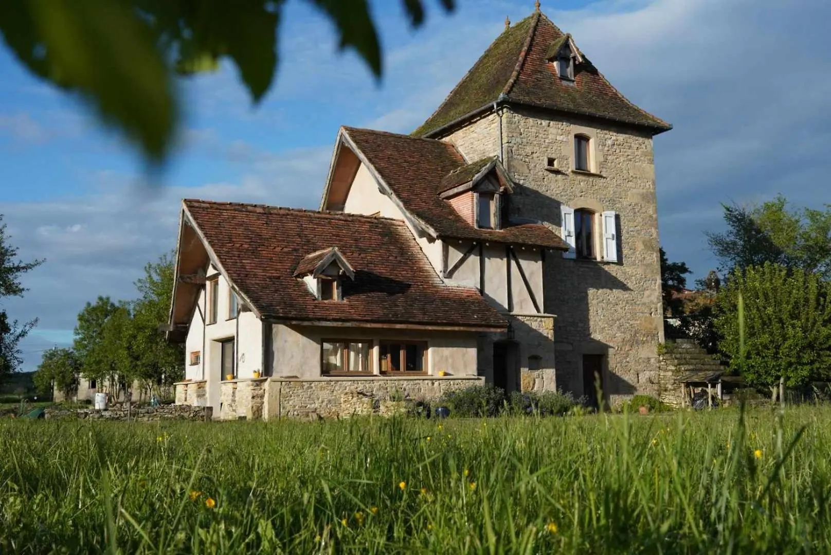 Holiday home Atypique Maison De Charme Parisot  France